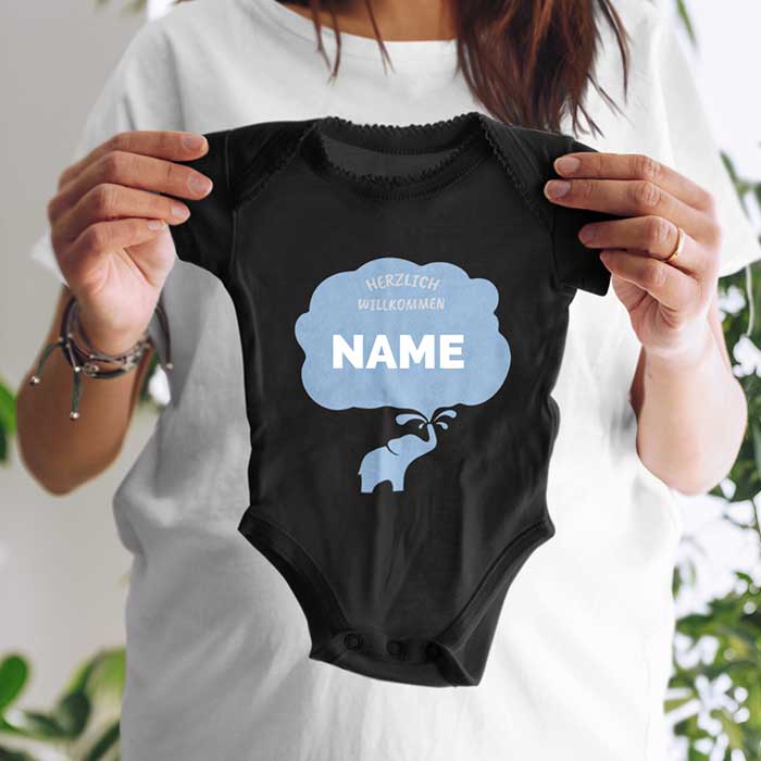 Baby Body der mit Name und Datum personalisiert werden kann. Süsses Elefanten Motiv als personalisiertes Geschenke für Babys